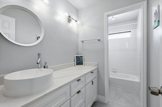 724 Smokerise Circle, Denton, TX 76205