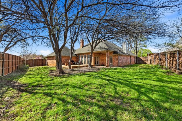 724 Smokerise Circle, Denton, TX 76205