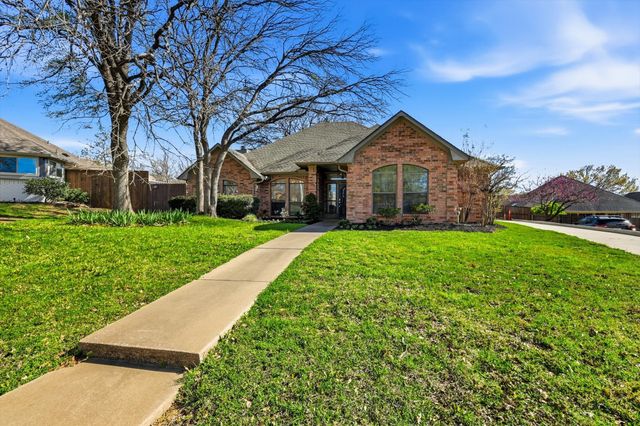 724 Smokerise Circle, Denton, TX 76205