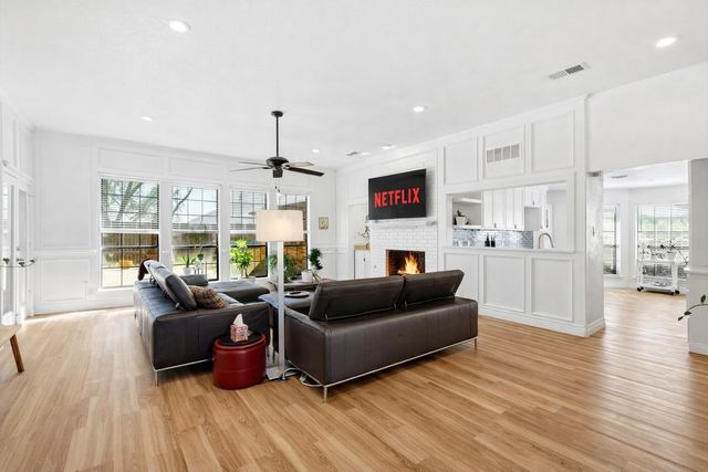 724 Smokerise Circle, Denton, TX 76205