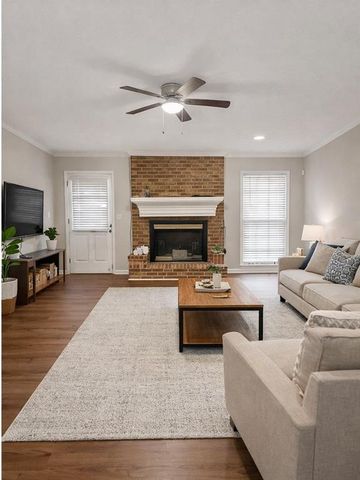 1802 Driftwood Place, Snellville, GA 30078