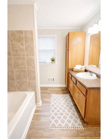 1802 Driftwood Place, Snellville, GA 30078