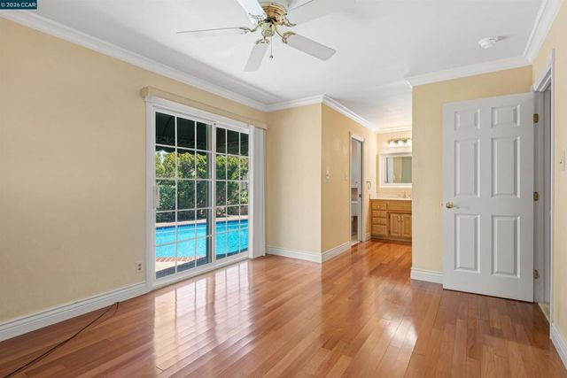 1250 Rolling Hill Ct, Martinez, CA 94553