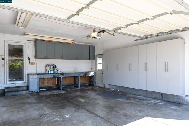 1250 Rolling Hill Ct, Martinez, CA 94553