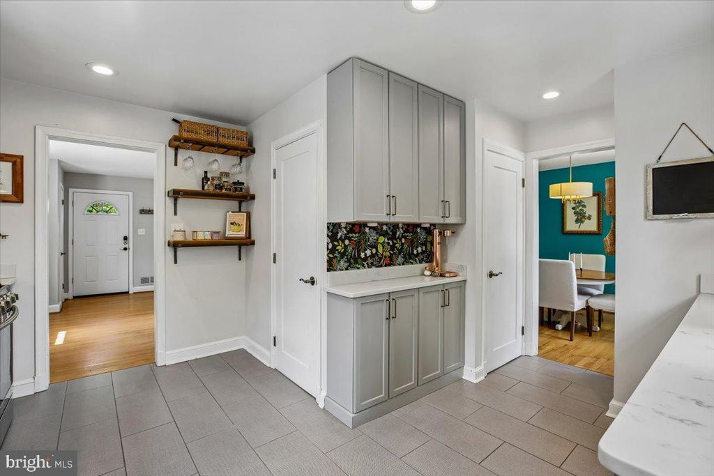 Image 14 of property listing at 9503 OCALA ST, Silver Spring, MD 20901
