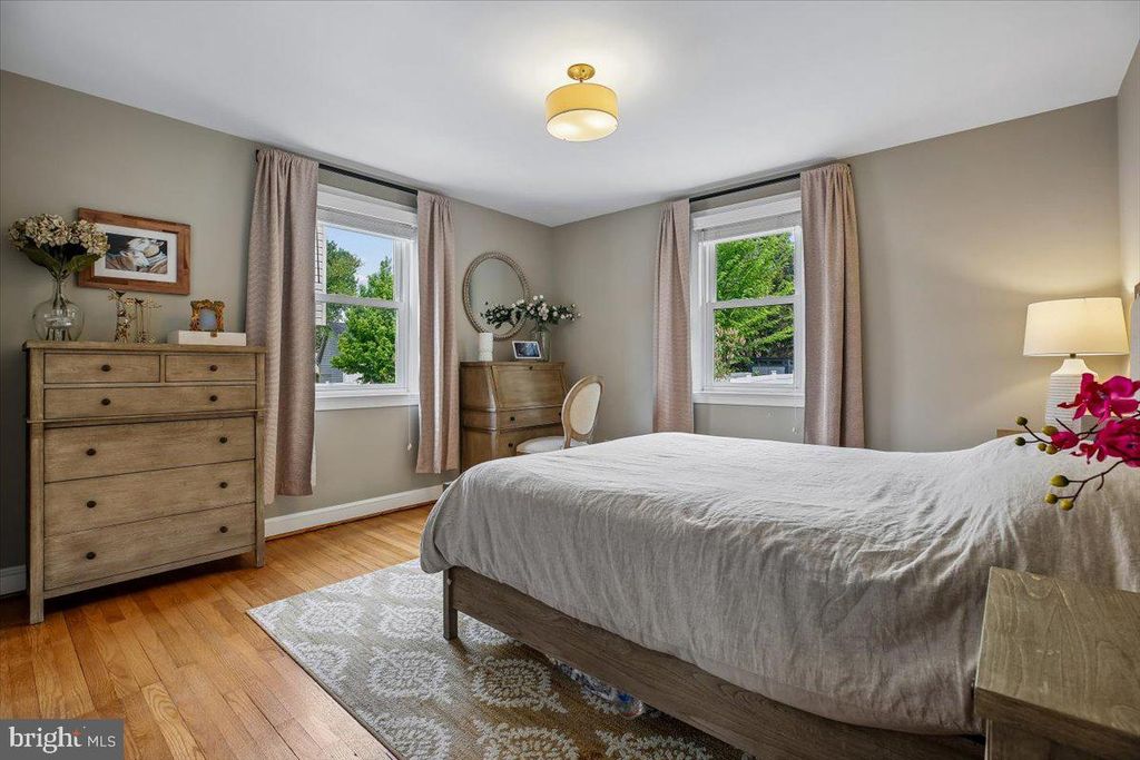 Image 19 of property listing at 9503 OCALA ST, Silver Spring, MD 20901