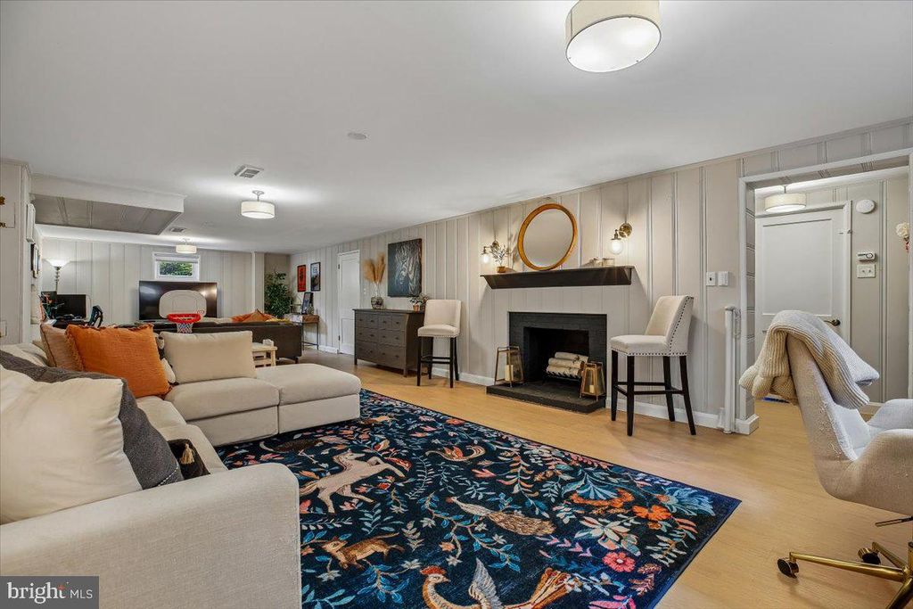 Image 30 of property listing at 9503 OCALA ST, Silver Spring, MD 20901