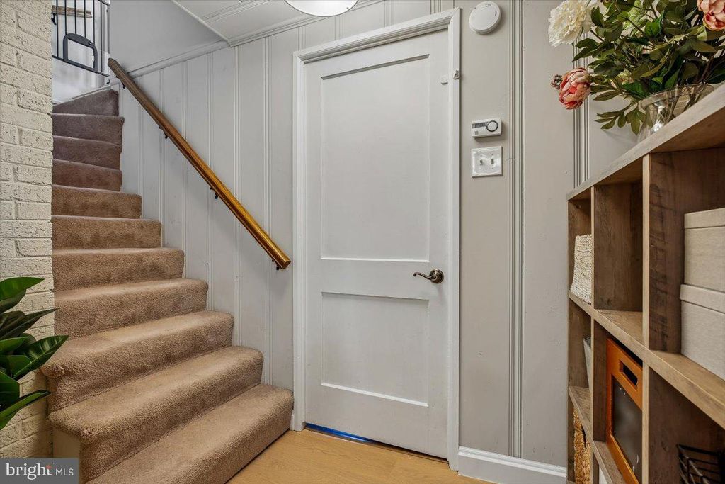 Image 35 of property listing at 9503 OCALA ST, Silver Spring, MD 20901
