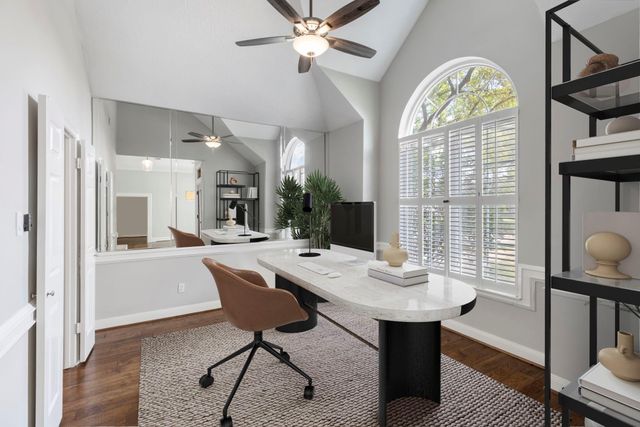 1007 Oakland Court, Sugar Land, TX 77498