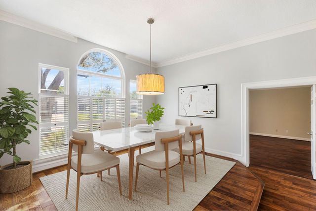 1007 Oakland Court, Sugar Land, TX 77498