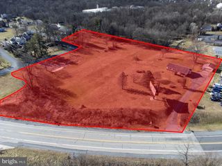 244 N HERSHEY ROAD, Harrisburg, PA 17112
