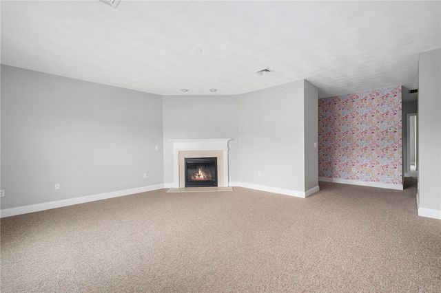 200 Roger Williams Avenue 417, East Providence, RI 02916