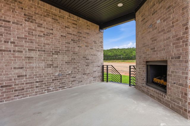 32 Mountain Brook Road, Little Rock, AR 72223