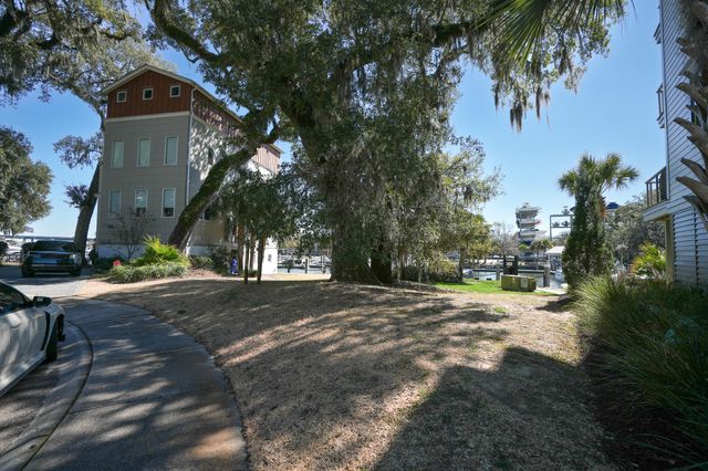 23 Transom Court, Charleston, SC 29407