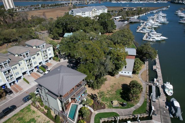 23 Transom Court, Charleston, SC 29407