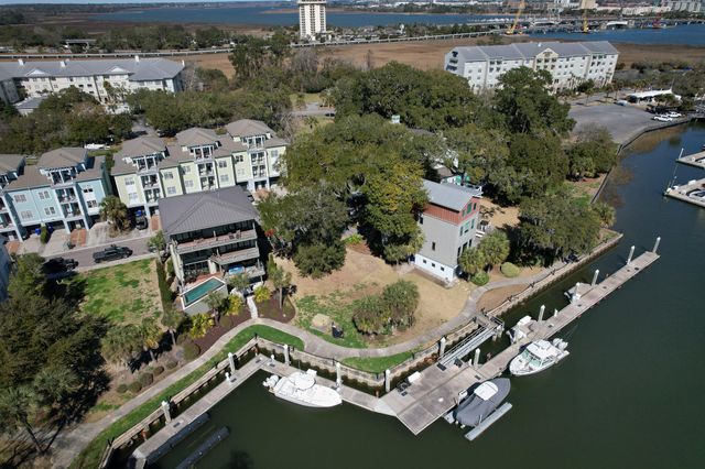 23 Transom Court, Charleston, SC 29407