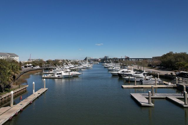 23 Transom Court, Charleston, SC 29407