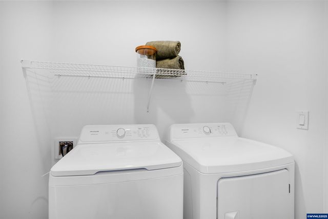 1433 NW Laura Vista Dr, Albany, OR 97321