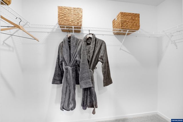 1433 NW Laura Vista Dr, Albany, OR 97321