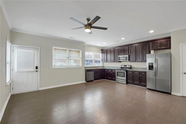 2042 Bolton NW Road, Atlanta, GA 30318