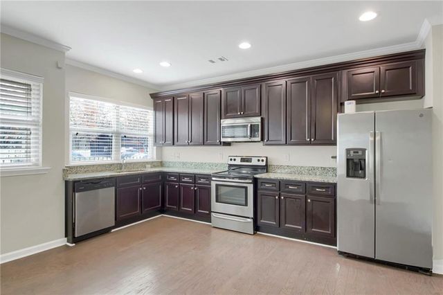 2042 Bolton NW Road, Atlanta, GA 30318