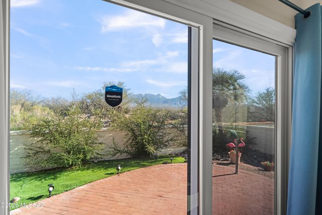 2811 S Camino Godoy, Green Valley, AZ 85622