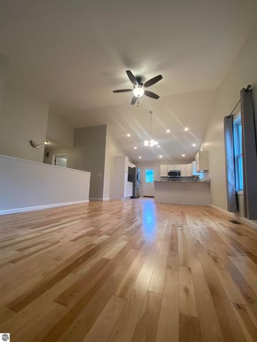 1179 Umber Drive, Traverse City, MI 49696