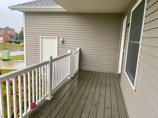 1179 Umber Drive, Traverse City, MI 49696