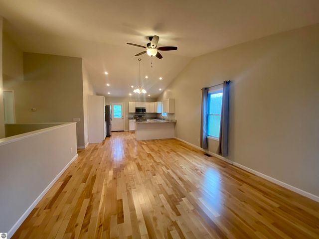 1179 Umber Drive, Traverse City, MI 49696