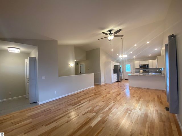 1179 Umber Drive, Traverse City, MI 49696