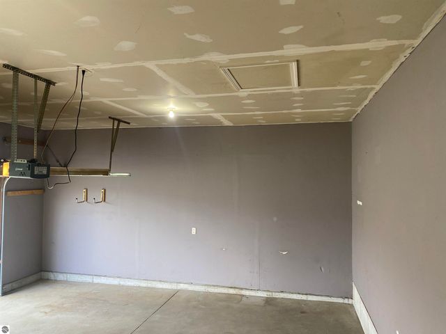 1179 Umber Drive, Traverse City, MI 49696