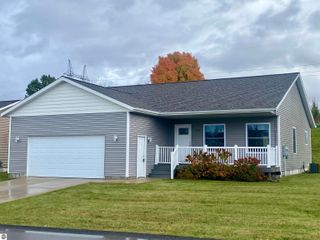 1179 Umber Drive, Traverse City, MI 49696