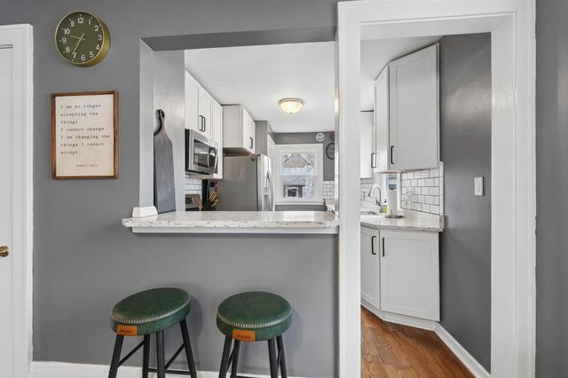 2043 Stanford Avenue, Saint Paul, MN 55105