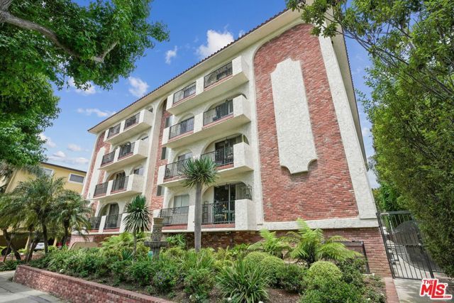 125 Montana Avenue 304, Santa Monica, CA 90403