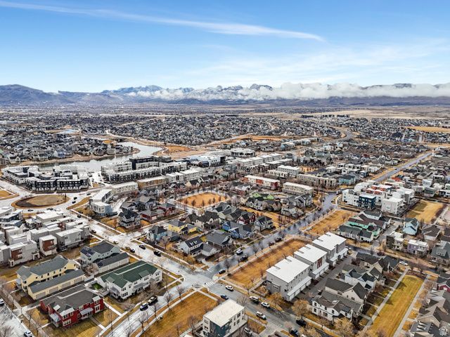 4586 W VERMILLION DR, South Jordan, UT 84009