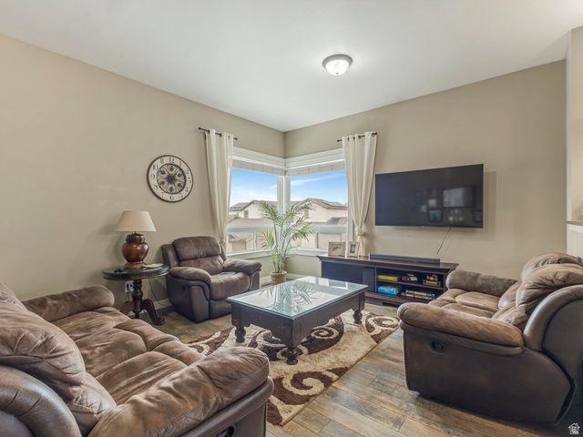 4586 W VERMILLION DR, South Jordan, UT 84009