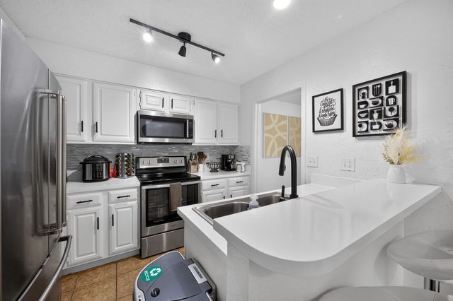 2108 Mistymeadow Court, Carrollton, TX 75006