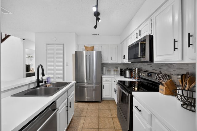 2108 Mistymeadow Court, Carrollton, TX 75006