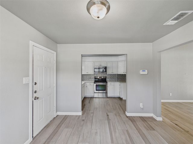 901 Anthony Street, Mckinney, TX 75069