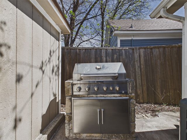 901 Anthony Street, Mckinney, TX 75069