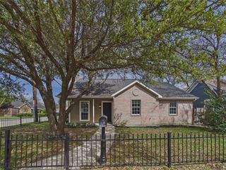 901 Anthony Street, Mckinney, TX 75069