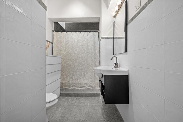 1102 Avenida Ashford CONDADO CENTER 7B, San Juan, PR 00907