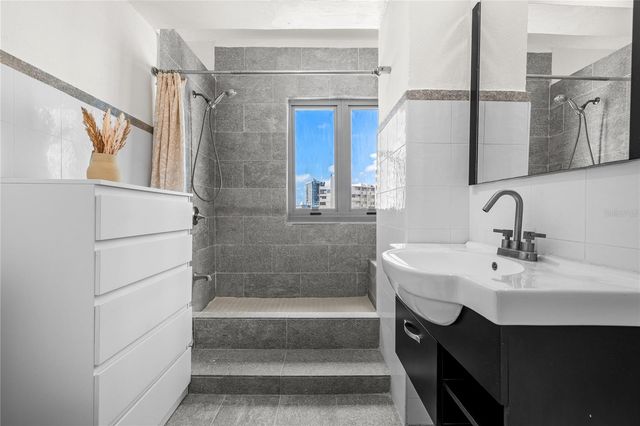 1102 Avenida Ashford CONDADO CENTER 7B, San Juan, PR 00907