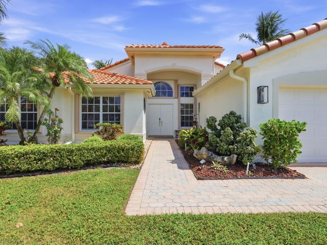 6839 Fiji Circle, Boynton Beach, FL 33437