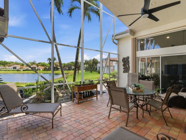 6839 Fiji Circle, Boynton Beach, FL 33437