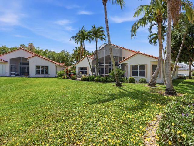 6839 Fiji Circle, Boynton Beach, FL 33437