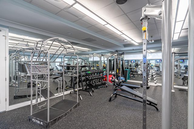 6839 Fiji Circle, Boynton Beach, FL 33437