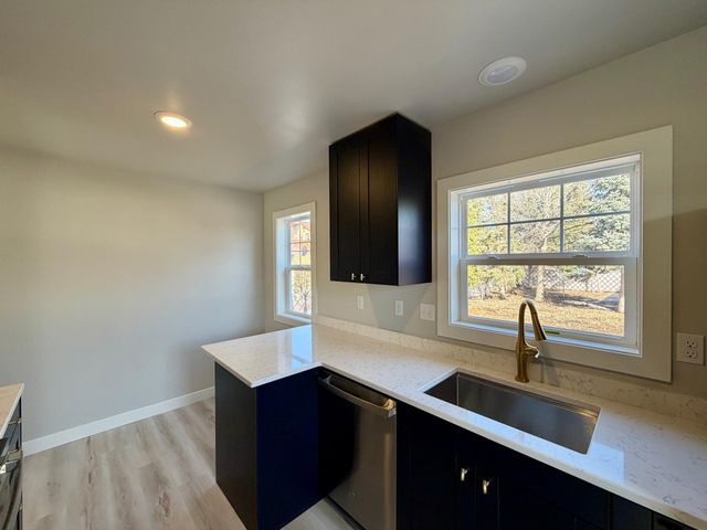 1320 6th Avenue N, Moorhead, MN 56560