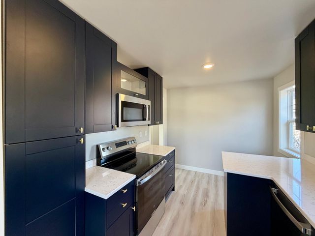 1320 6th Avenue N, Moorhead, MN 56560