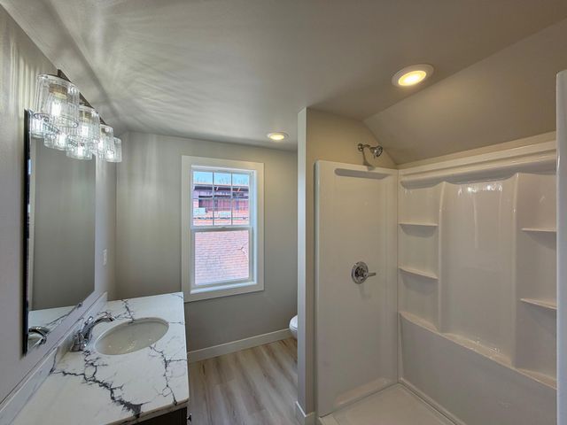 1320 6th Avenue N, Moorhead, MN 56560